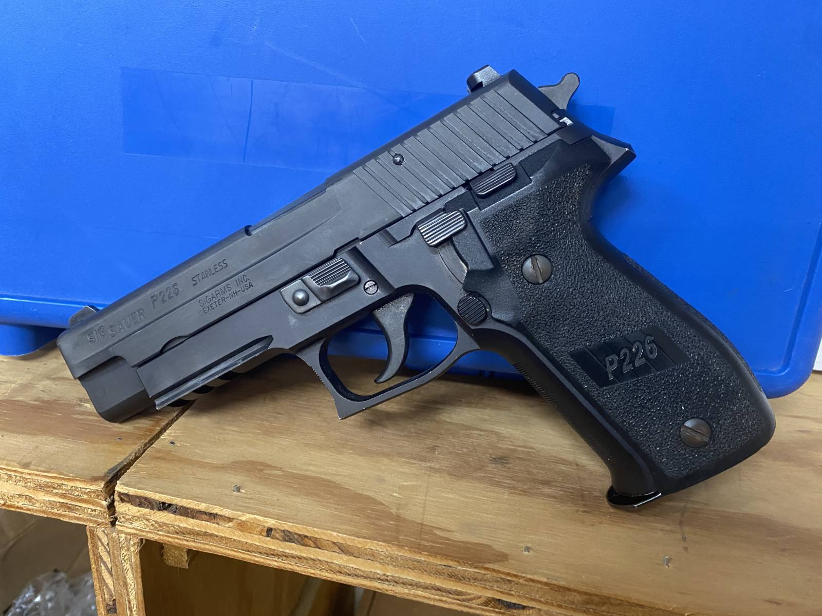 Product Details | The Castle Arms, image size:1600x1200