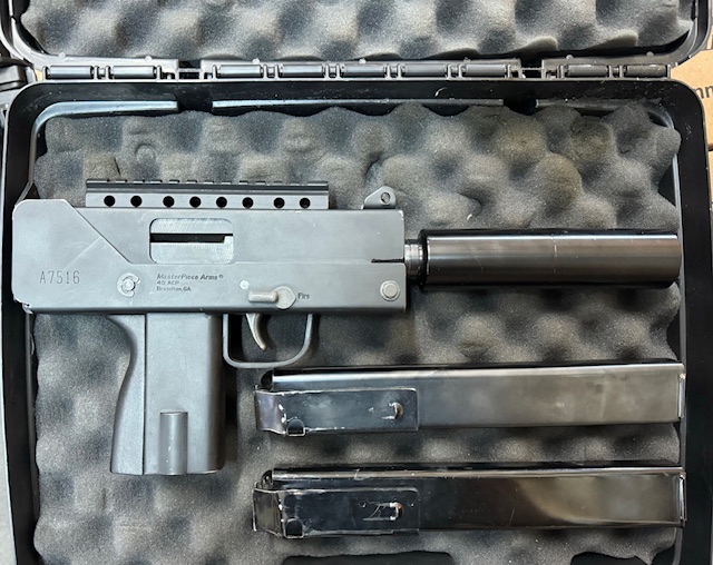 Masterpiece Arms Defender MPA-10 45ACP 2 Mags + Plano Case-img-2